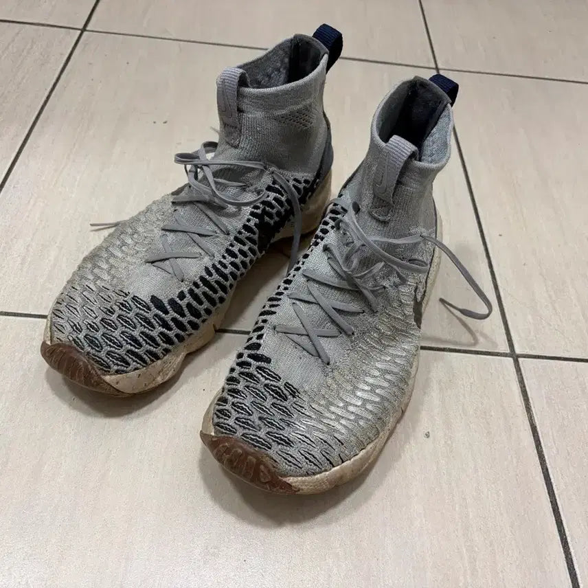 [BUNJANG] Nike Footscape Magista Wolf Grey / 나이키 풋스케이프 마지스타 울프그레이 250