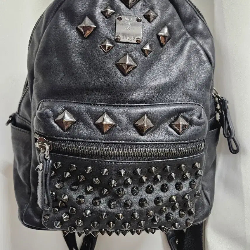 [BUNJANG] MCM Studded Backpack / MCM 스터드 백팩