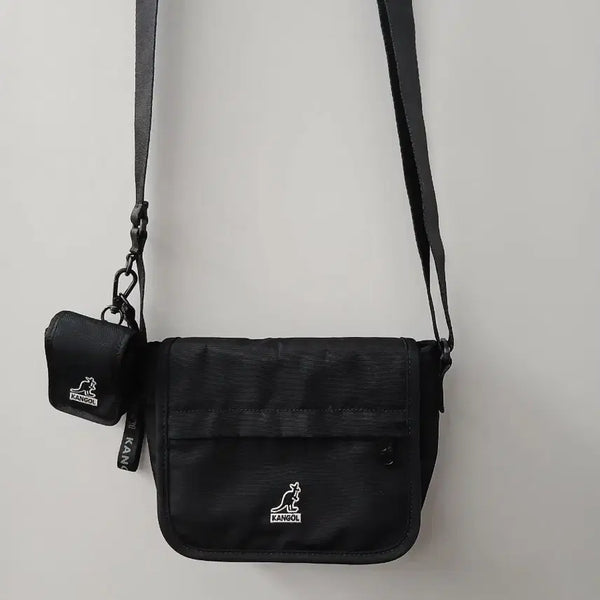 [BUNJANG] Kangol Black Crossbody Bag with Detachable Airpod Pouch / 캉골 크로스백(에어팟 파우치)