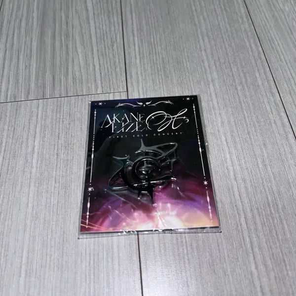 [BUNJANG] Stellive Akane Rizel Metal Badge / 스텔라이브 아카네 리제 금속 뱃지 판매합니다
