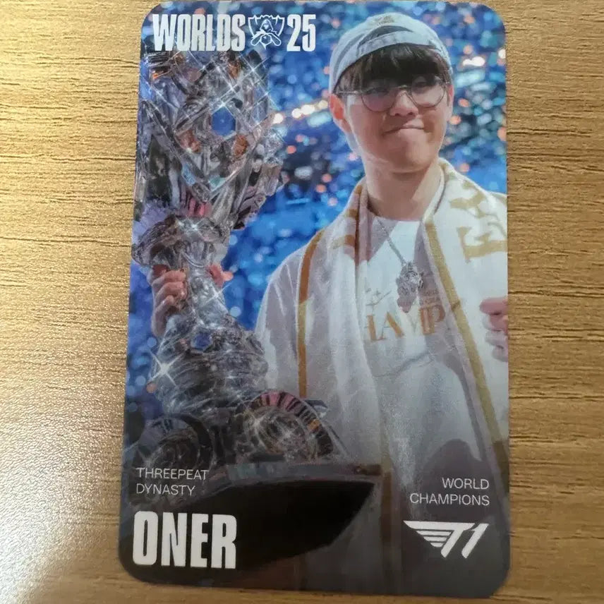 [BUNJANG] T1 Faker World Champion Commemorative Card / MSI대전 팬페스타 T1 오너 월드 챔피언 기념 카드