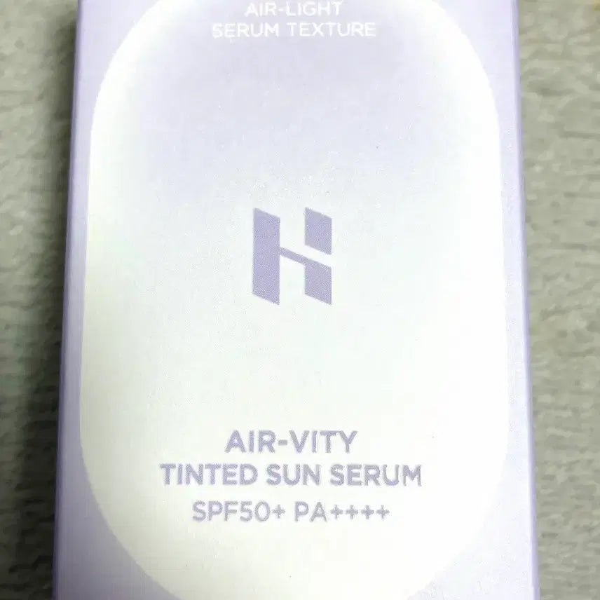 [BUNJANG] Holika Holika Airity Tinted Sun Serum Green (Sealed) / 홀리카홀리카 신상 미개봉 새상품 에어비티 틴티드 선세럼 그린