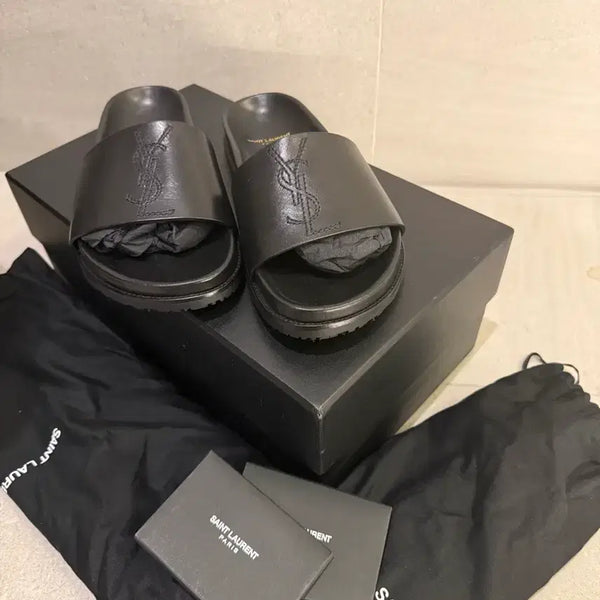 [BUNJANG] Saint Laurent Embroidered Slippers Size 40 / 생로랑 자수 슬리퍼 [40] 새상품