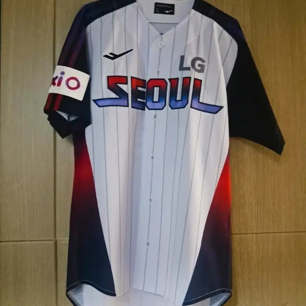 [BUNJANG] LG Twins Authentic Baseball Uniform Seoul Night Edition Size 95 Son Joo-young / 엘지트윈스유니폼 어센틱 서울의밤 95 손주영