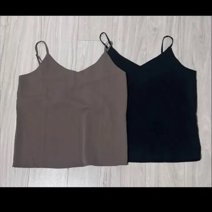 [BUNJANG] HELLO RYN.J Sleeveless Tank Top 2 (New) / [HELLO RYN.J] 슬리브 나시 2 새상품