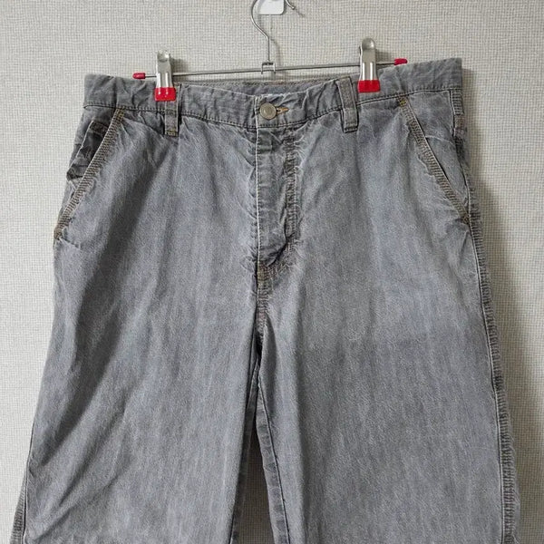 [BUNJANG] Henry Cotton's Denim Half Pants Size 32 / 헨리코튼 데님 하프 팬츠 32