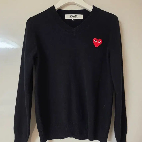 [BUNJANG] Comme des Garçons Play Black V-Neck Women's Knit S / 꼼데가르송 플레이 블랙 V넥 여성니트 S 국내44~슬림55