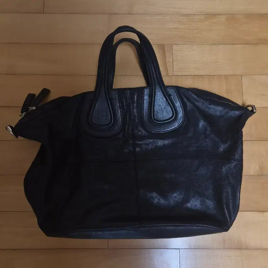 [BUNJANG] Givenchy Black Leather Tote Bag / 지방시 가방