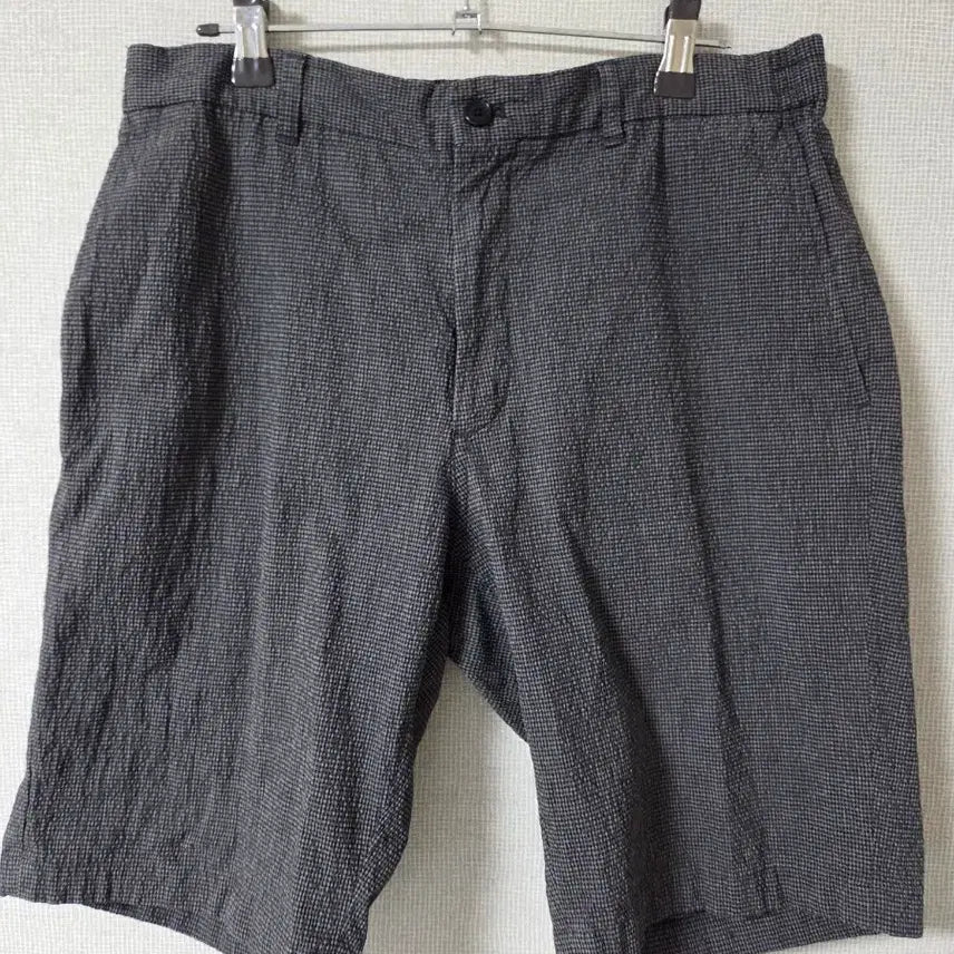 [BUNJANG] Epigram Seersucker Half Pants Charcoal 32 / 에피그램 시어서커 하프 팬츠 32