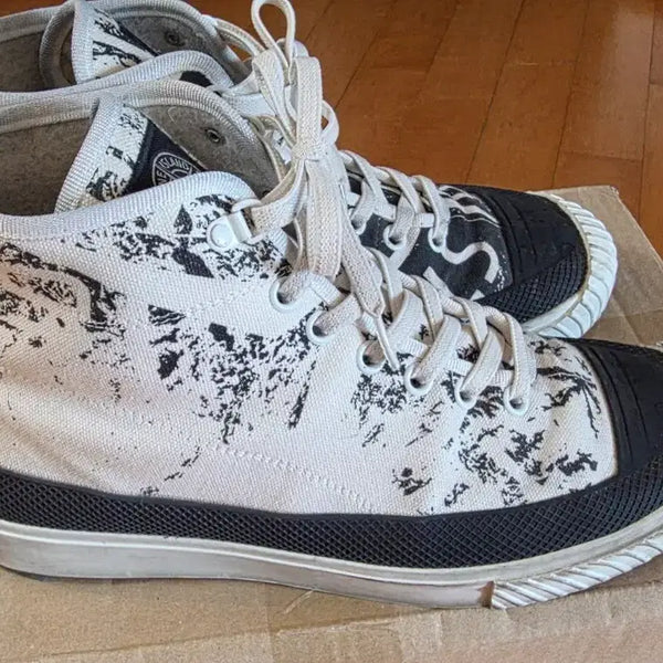 [BUNJANG] Stone Island High-Top Sneakers / 스톤아일랜드 하이탑 스니커즈 팝니다.