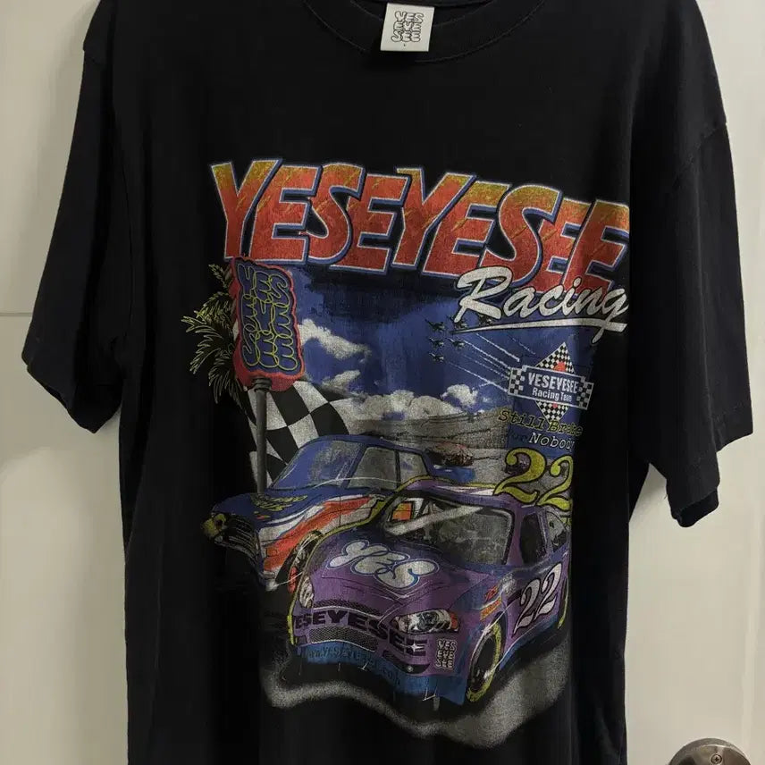 [BUNJANG] YESEYESEE Short Sleeve T-Shirt Size L / 예스아이씨 반팔티 L