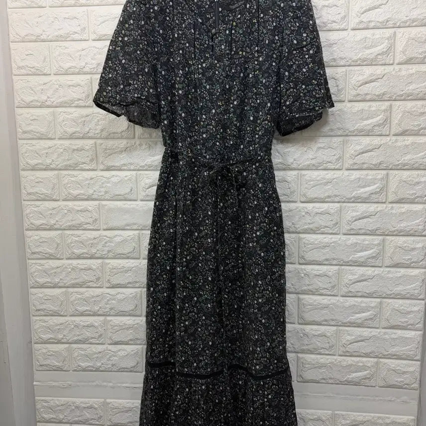 [BUNJANG] Thursday Island Dress M / 써스데이아일랜드 원피스 M