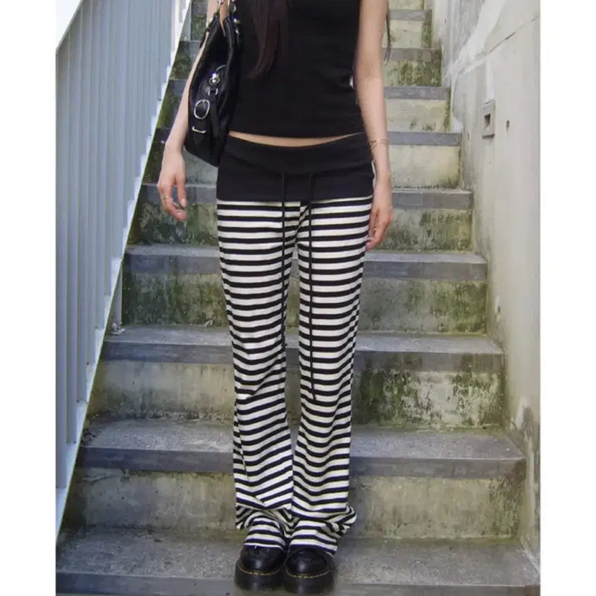 [BUNJANG] Zelena Dash Striped Pants / 젤레나 대쉬 단가라 팬츠 팔아요