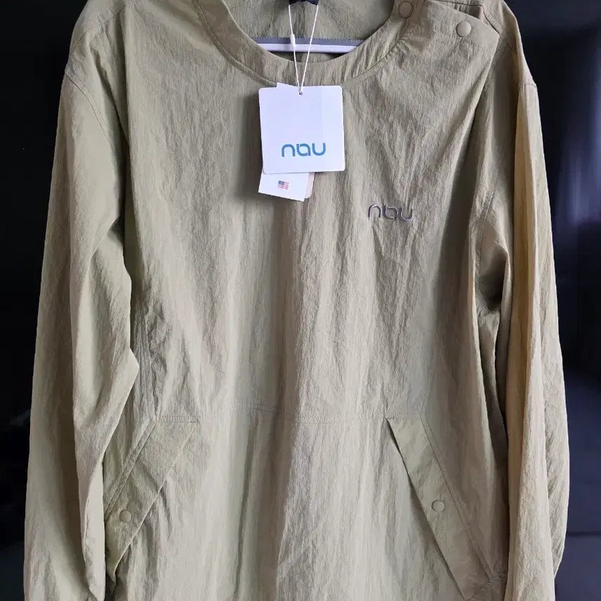 [BUNJANG] NOW Khaki Windbreaker Jacket (L) / 나우 카키색 바람막이 L