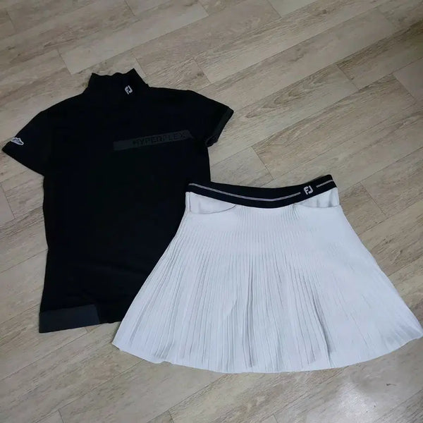 [BUNJANG] FootJoy Golf Wear Knit Skirt Set - Black Short Sleeve T-shirt & White Pleated Skirt (Size S) / 풋조이 니트치마 티 s사이즈