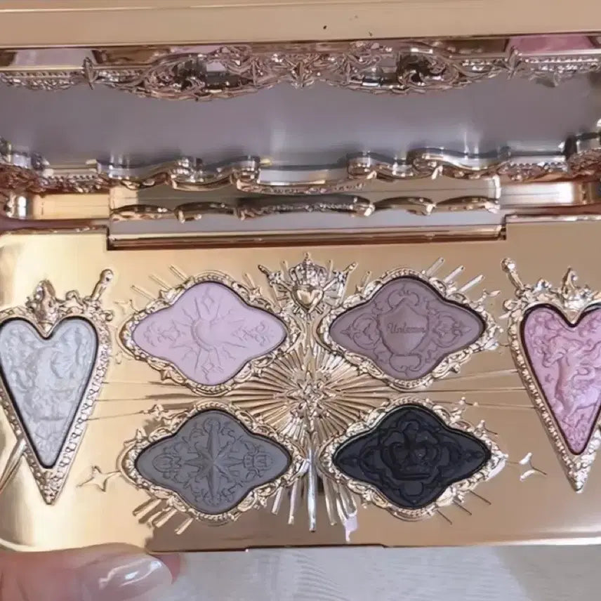 [BUNJANG] Flower Knows Unicorn Eyeshadow Palette No. 02 (Sealed) / 미개봉) 플라워노즈 나이트 유니콘 아이섀도우 팔레트 02
