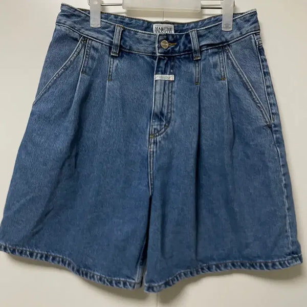 [BUNJANG] Marte Francois Two-TcameraId Denim Shorts / 마르떼 프랑소와 저버 투턱 데님 반바지