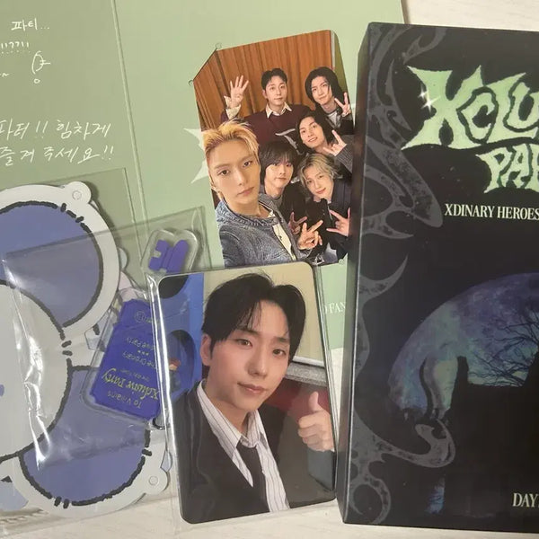 [BUNJANG] Xdinary Heroes 2nd Fan Meeting First Fan First Concert Entry Gift Photocard Set / 엑스디너리히어로즈 엑디즈 2기 팬미팅 첫팬 첫콘 입장기프트