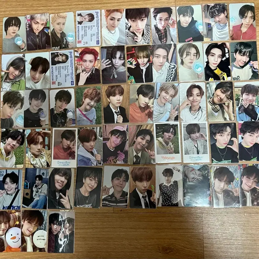 [BUNJANG] BOYNEXTDOOR Bundle Set Photocard & Yunhak Necklace / 보이넥스트도어 일괄 판매 성호 리우 재현 태산 이한 운학 목걸이 급처