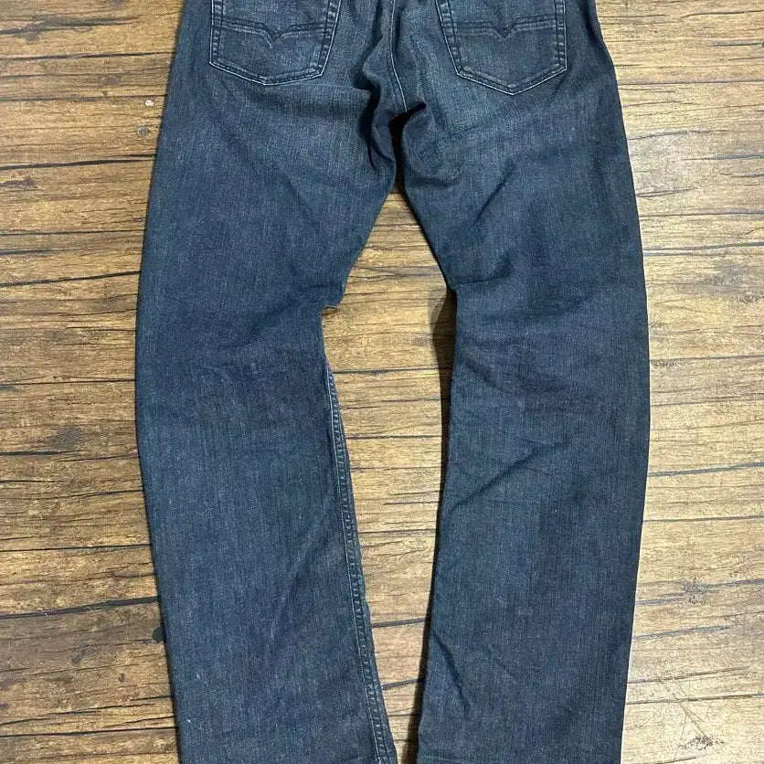 [BUNJANG] Diesel VIKER OR8UI Stretch Raw Wash Denim Pants W36 / 디젤 VIKER OR8UI 스트레치 생지 워싱 데님팬츠 W36 이탈리아