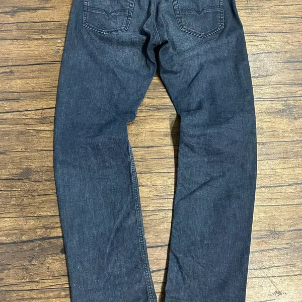 [BUNJANG] Diesel VIKER OR8UI Stretch Raw Wash Denim Pants W36 / 디젤 VIKER OR8UI 스트레치 생지 워싱 데님팬츠 W36 이탈리아