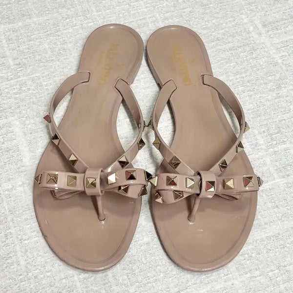 [BUNJANG] Valentino Rockstud Flip-Flop Sandals Beige 38 / 발렌티노 락스터드 플립플랍 샌들 쪼리 베이지 38