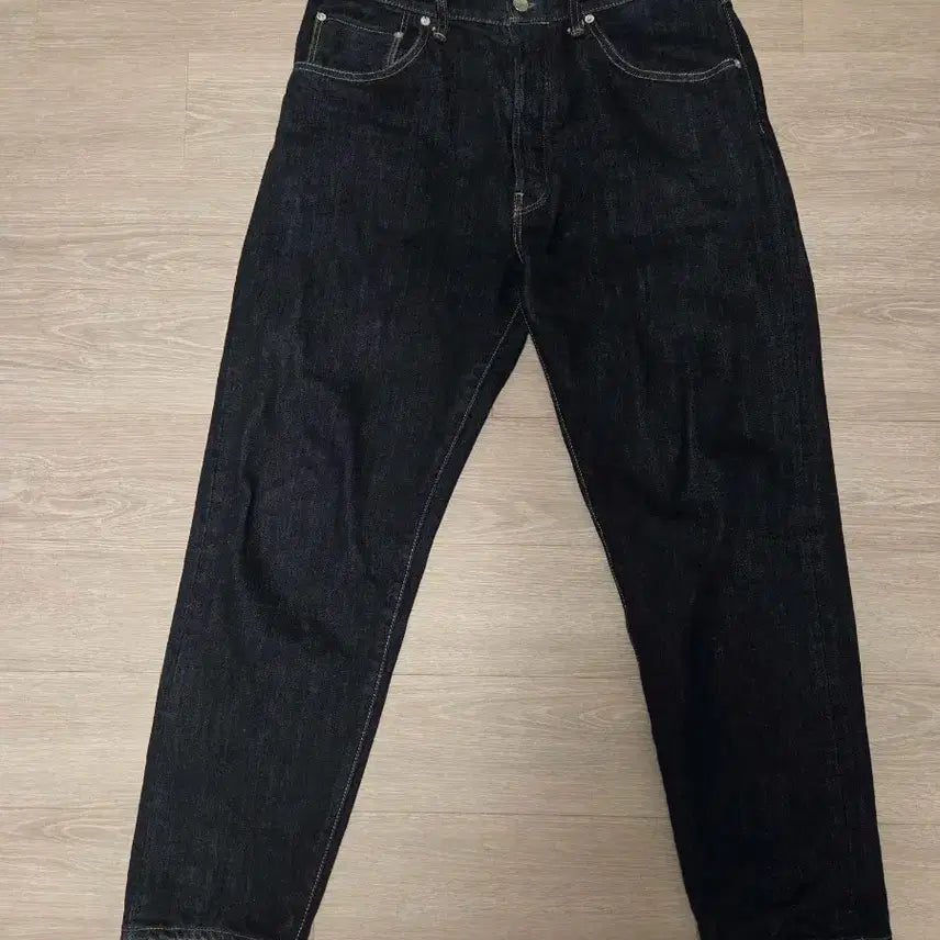 [BUNJANG] Hatski Selvedge Loose Tapered Denim Jeans (Size 3) / 하츠키 (Hatski) 셀비지 루즈 테이퍼드 데님 (사이즈 3)