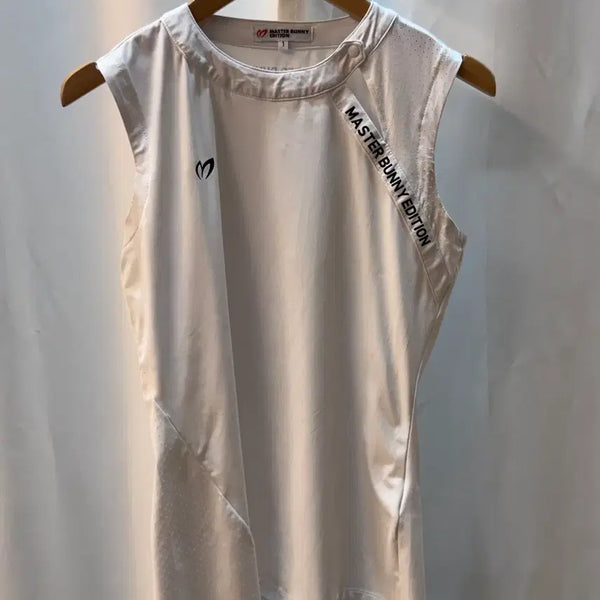 [BUNJANG] Master Bunny Edition Women's Sleeveless Golf Top - White, Size 1 / 마스터바니에디션 여성 기능성 민소매 골프티 화이트 1사이즈 A349
