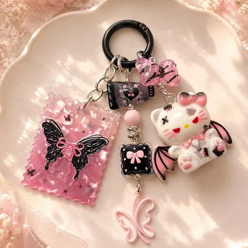[BUNJANG] KT Handmade Figure Acrylic Beaded Keychain / KT 피규어 핸드메이드 비즈 아크릴 키링