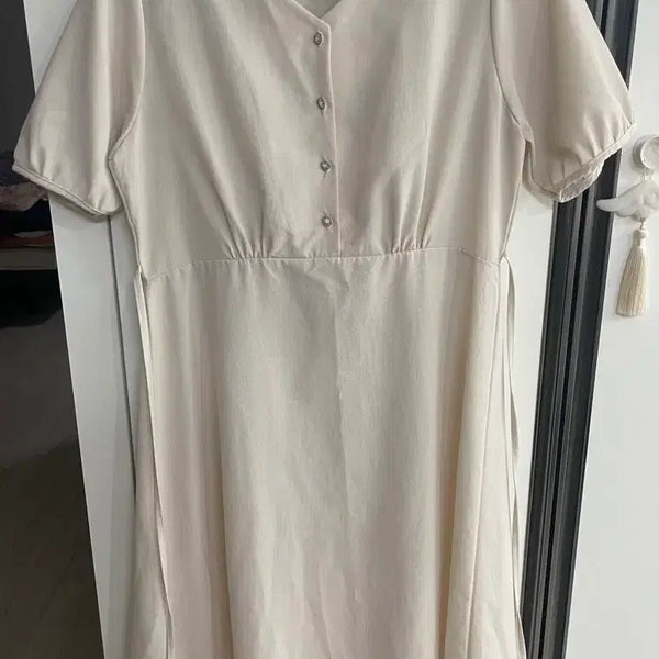 [BUNJANG] Beige Midi Dress with Button Detail / [not story] 베이지색 원피스