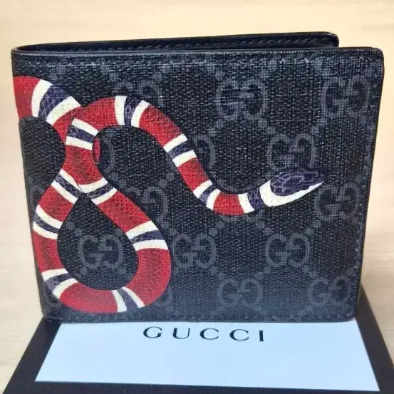 [BUNJANG] Gucci Snake Bifold Wallet Black / 구찌 스네이크 반지갑/지갑 정품S급(구매내역O)