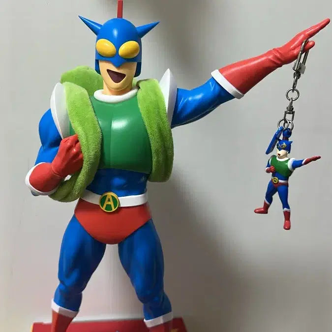 [BUNJANG] Crayon Shin-chan Action Masked Man Figure Goods Bundle Set / 짱구 액션가면 피규어 굿즈 일괄 세트