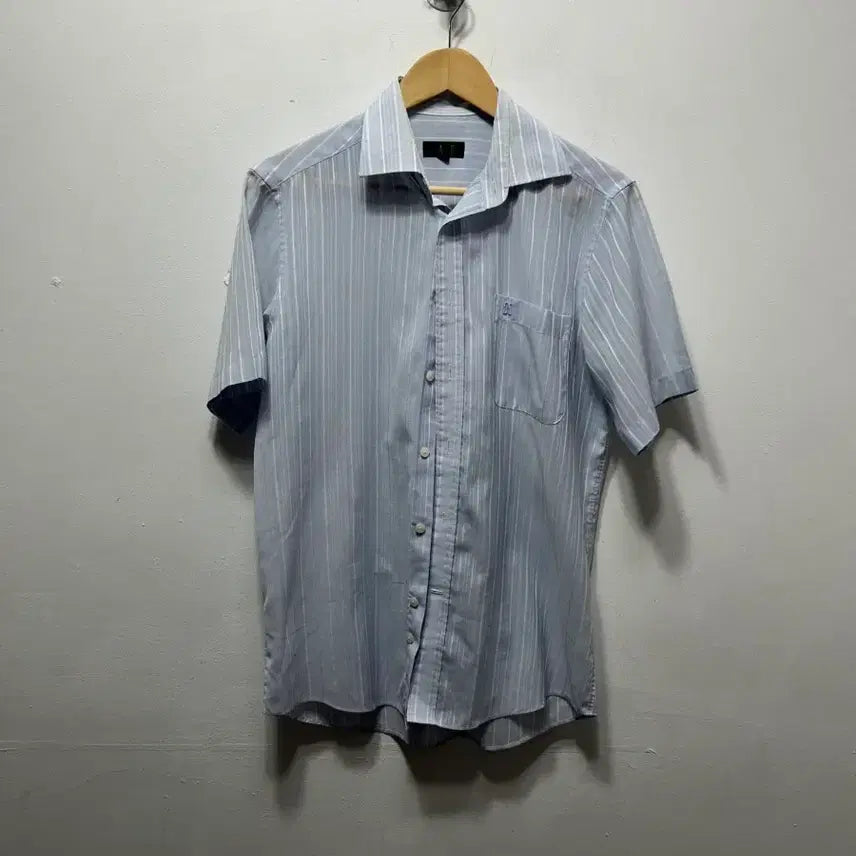 [BUNJANG] Daks Men's Short Sleeve Shirt Light Blue Stripe Size 95 / 닥스 남성 반팔 셔츠 하늘색 스트라이프 95