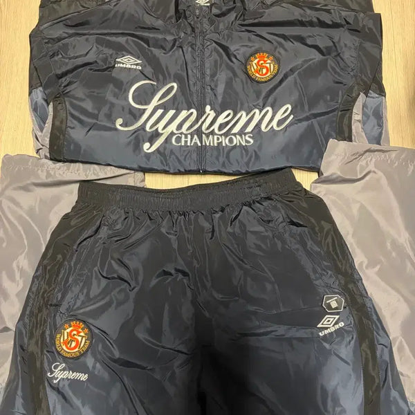 [BUNJANG] Supreme x Umbro Gradient Track Pants / 슈프림 x 엄브로 그라디언트 트랙 바지