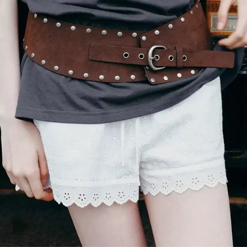 [BUNJANG] Rave Eyelet Lace Banding Shorts / 새상품) 레이브 아일렛 자수 밴딩 쇼츠