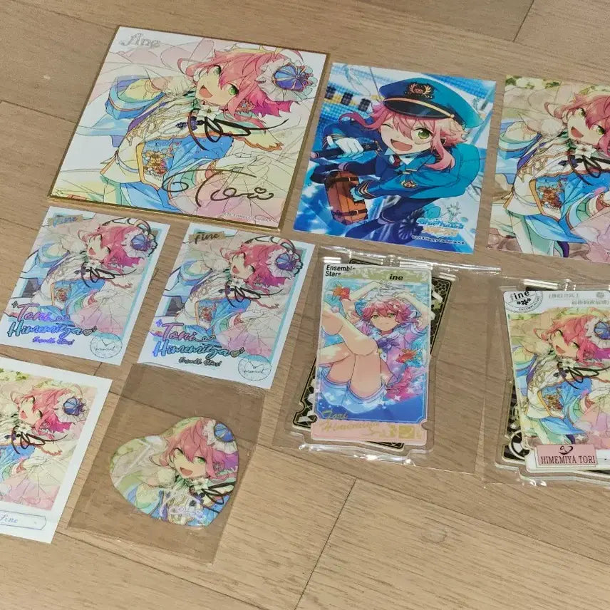 [BUNJANG] Ensemble Stars! Tori Magnolia Wedding Double-Sided Acrylic & Heart Can Badge Bundle / 앙스타 토리 매그놀리아 웨딩 베스트샷 양면아크릴 하트캔뱃지