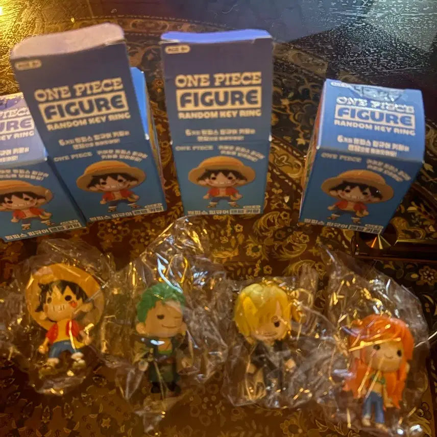 [BUNJANG] One Piece Character Keychain Set / 원피스 랜덤키링 루피조로상디나미