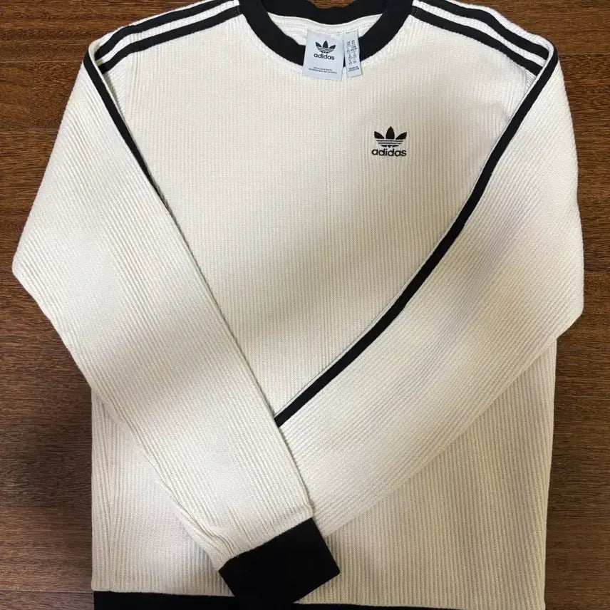 [BUNJANG] Adidas Adicolor Waffle Sweatshirt / 아디다스 아디컬러 와플 맨투맨