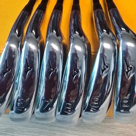 [BUNJANG] Mizuno MX-300 Forged Graphite Iron Set (5-PW), Regular Flex / [최상급] 미즈노 MX-300 단조 오리지널 그라파이트 6아이언 (5-P