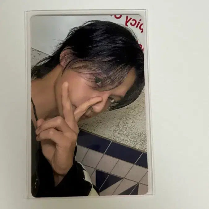 [BUNJANG] ATEEZ ATEEZ CDP Album Photocard Wooyoung / 에이티즈 cdp 앨범 포카 포토카드 양도 우영