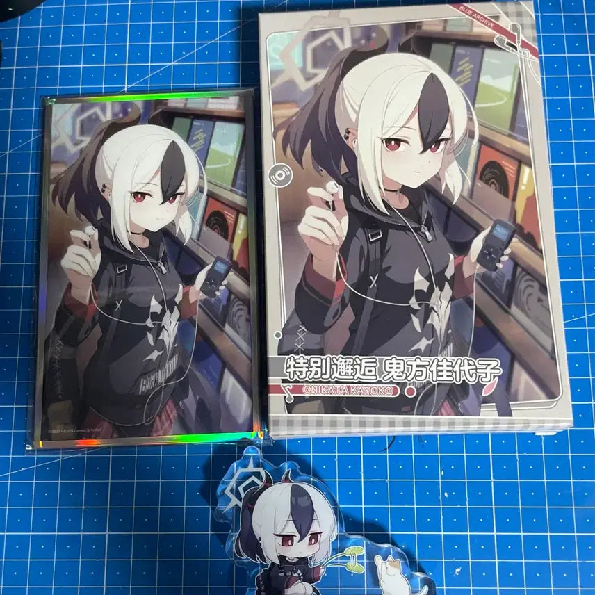 [BUNJANG] Blue Archive Kayoko Acrylic Stand & Illustration Postcard Set / 블루아카이브 중판 카요코 아크릴 코롯토& 일러스트색지판매합니다