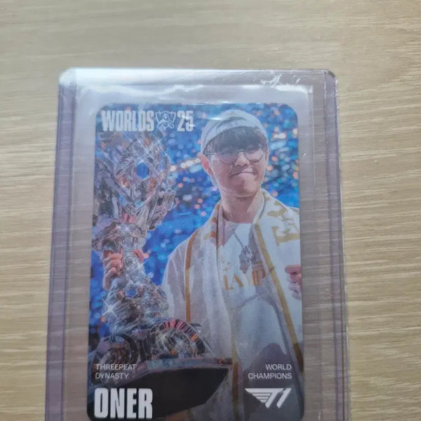 [BUNJANG] T1 Faker Worlds Photocard / T1 오너 월즈 포토카드