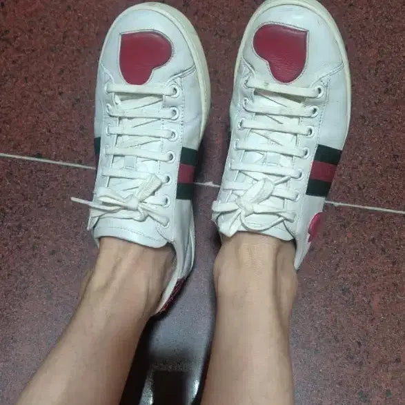 [BUNJANG] Gucci Women's Sneakers / 구찌 여성 스니커즈 하트 에이스 245