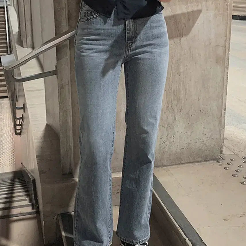 [BUNJANG] Slowand Semi Bootcut Denim Pants (Light Blue, Basic M) / 슬로우앤드 세미부츠컷 데님팬츠 (연청, 베이직 M)
