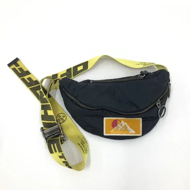 [BUNJANG] Off-White Puffy Basic Fanny Pack Shoulder Bag / 오프화이트 Puffy Basic Fanny Pack 숄더백 팝니다.