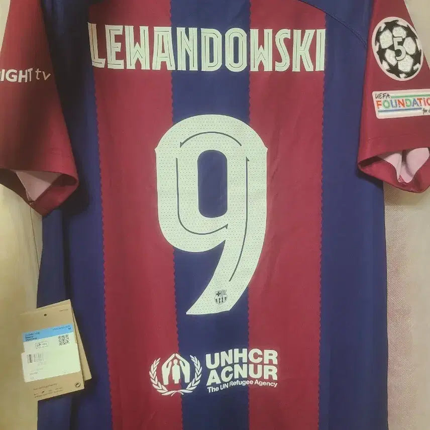 [BUNJANG] Barcelona 23-24 Lewandowski Champions League Full Patch Jersey L / 바르셀로나 23-24 레반 챔스 풀마킹 해외L