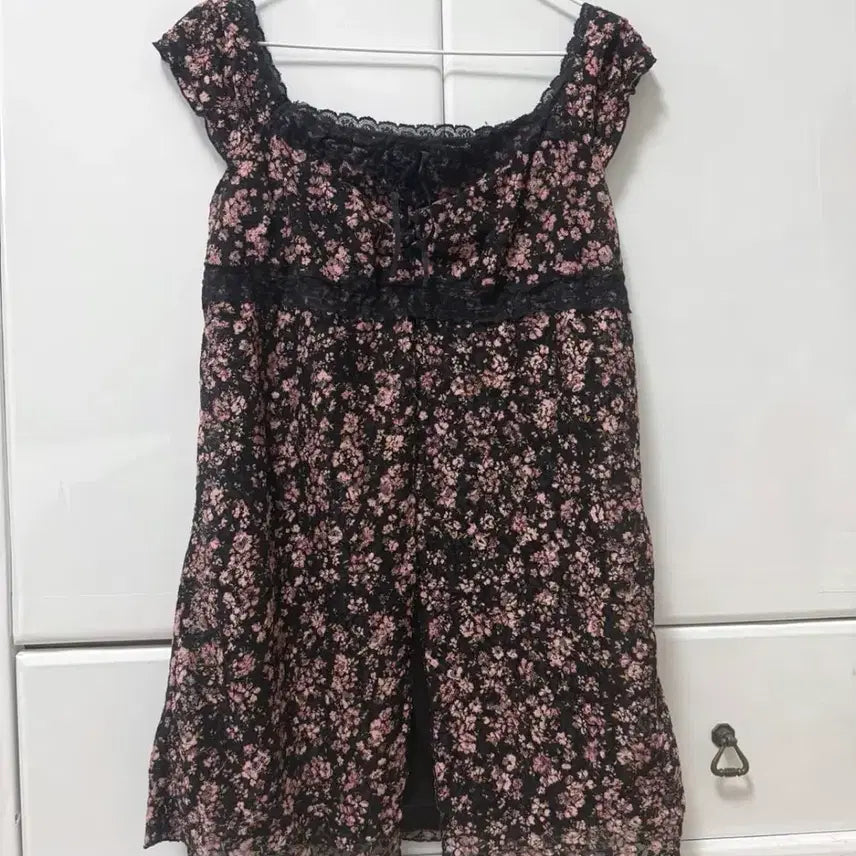 [BUNJANG] Morino Gato Floral Sleeveless Dress / 모리노가토 잔꽃 나시 원피스 카메 빈티지 카라하나 아오이 유우