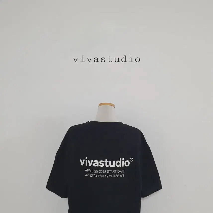 [BUNJANG] Vivastudio Big Logo T-Shirt Black / 세일)No.26070905 비바스튜디오 빅로고 반팔티 블랙