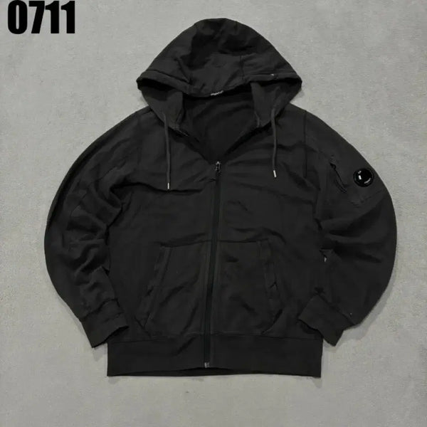 [BUNJANG] CP Company Authentic Black Hoodie / CP컴퍼니 정품 블랙 후드집업 100