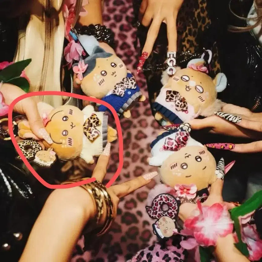 [BUNJANG] Chiikawa Gyaru Usagi Plush / 치이카와 갸루 우사기